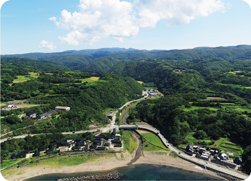 能登の製鉄集団が砂金を採ったとされる西三川川河口